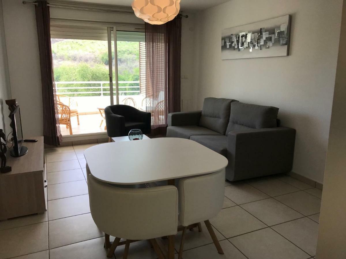 Meuble Homard Avec Jacuzzi Et Vue Mer Saint-Gilles-les Bains Exterior foto
